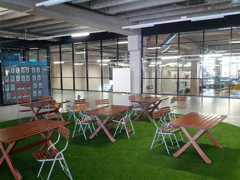 Datei:GEOSummit 2014 GEOSchool Forum BernExpo.jpg