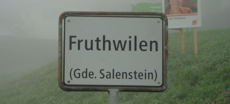 Datei:Fruthwilen Ortstafel.jpg