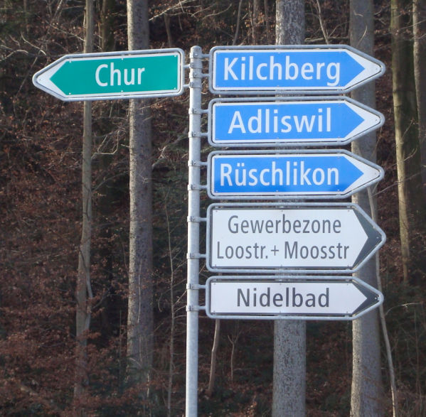 Datei:Loostrasse Wegweiser.jpg